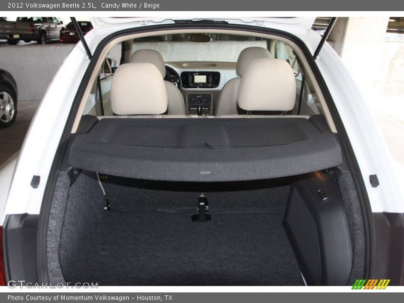 Candy White / Beige 2012 Volkswagen Beetle 2.5L