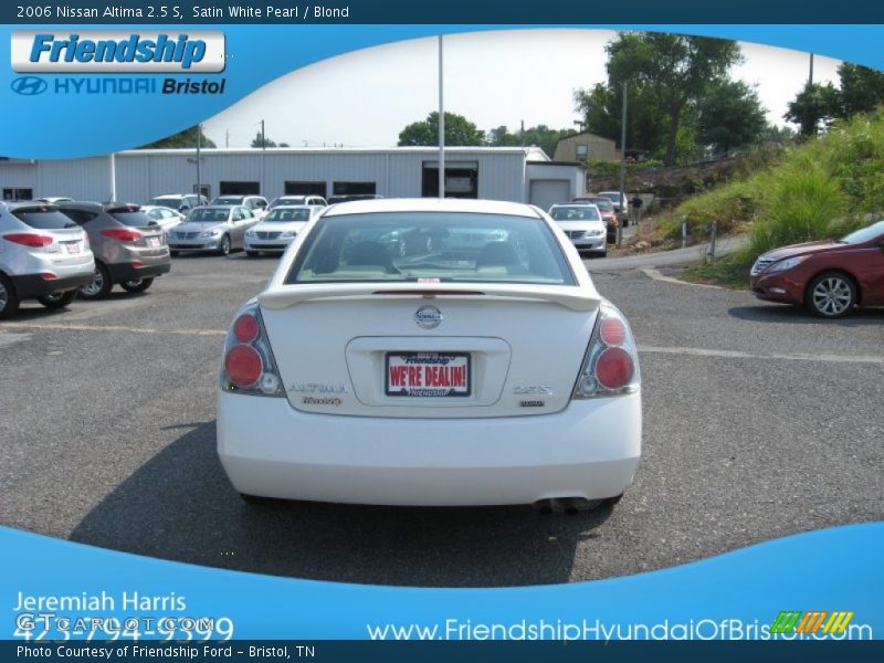 Satin White Pearl / Blond 2006 Nissan Altima 2.5 S