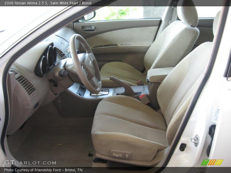 Satin White Pearl / Blond 2006 Nissan Altima 2.5 S
