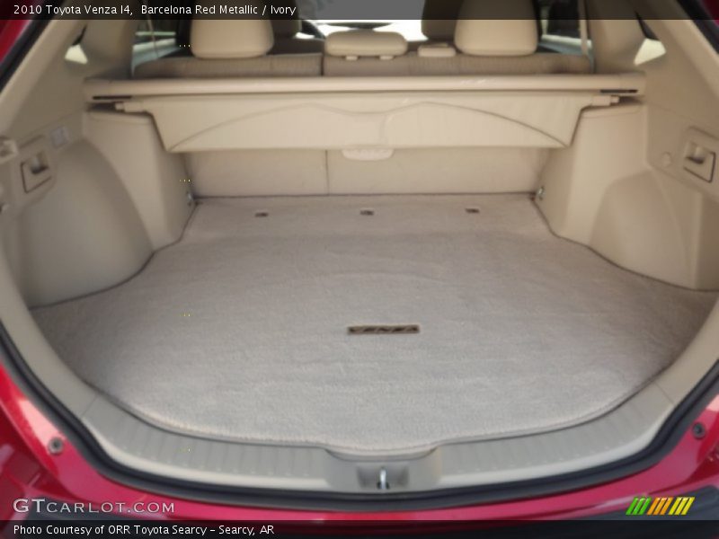 Barcelona Red Metallic / Ivory 2010 Toyota Venza I4