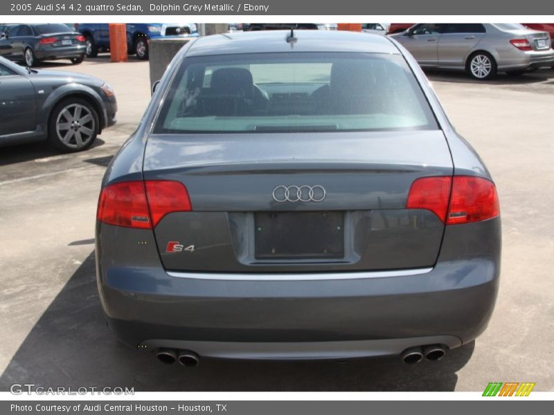 Dolphin Grey Metallic / Ebony 2005 Audi S4 4.2 quattro Sedan