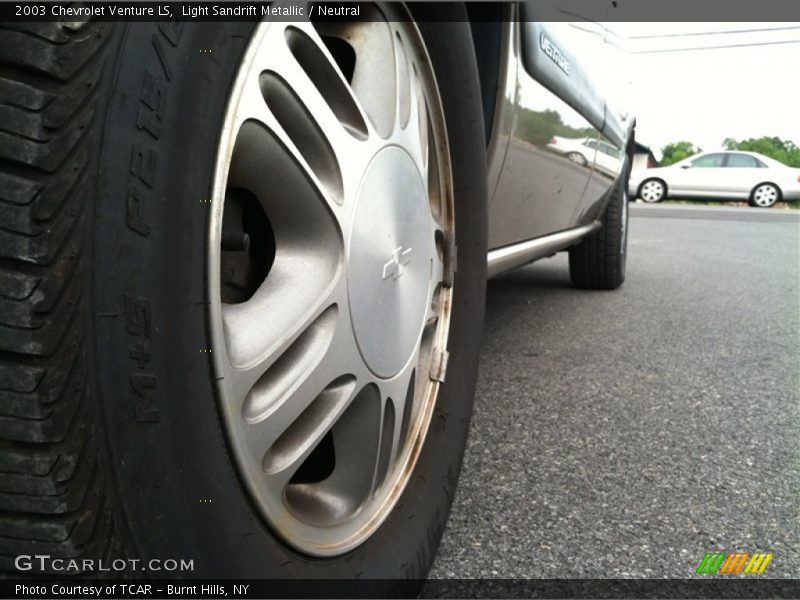 Light Sandrift Metallic / Neutral 2003 Chevrolet Venture LS