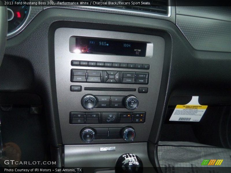 Controls of 2013 Mustang Boss 302