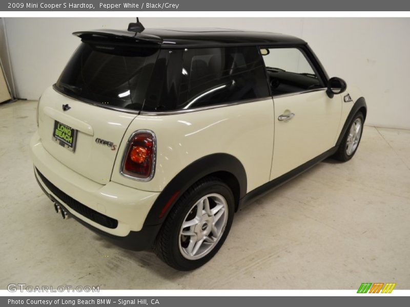 Pepper White / Black/Grey 2009 Mini Cooper S Hardtop