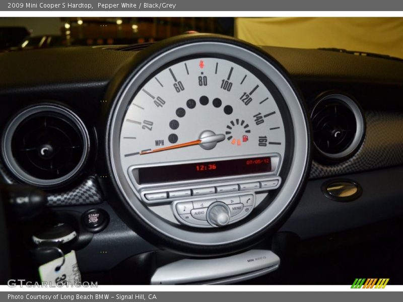 Pepper White / Black/Grey 2009 Mini Cooper S Hardtop