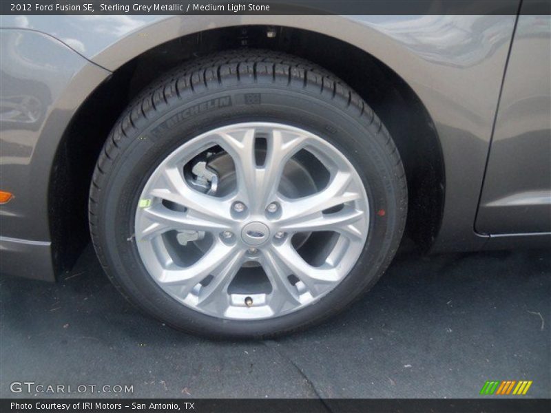 Sterling Grey Metallic / Medium Light Stone 2012 Ford Fusion SE