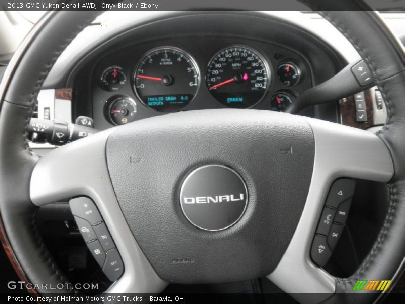 Onyx Black / Ebony 2013 GMC Yukon Denali AWD