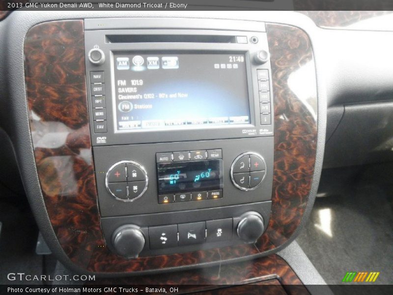 White Diamond Tricoat / Ebony 2013 GMC Yukon Denali AWD