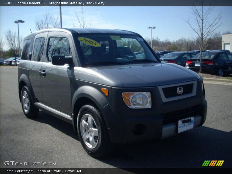 Magnesium Metallic / Black/Gray 2005 Honda Element EX