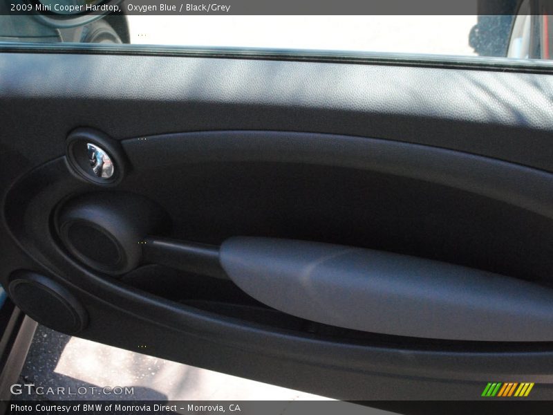 Oxygen Blue / Black/Grey 2009 Mini Cooper Hardtop
