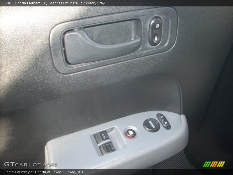 Magnesium Metallic / Black/Gray 2005 Honda Element EX