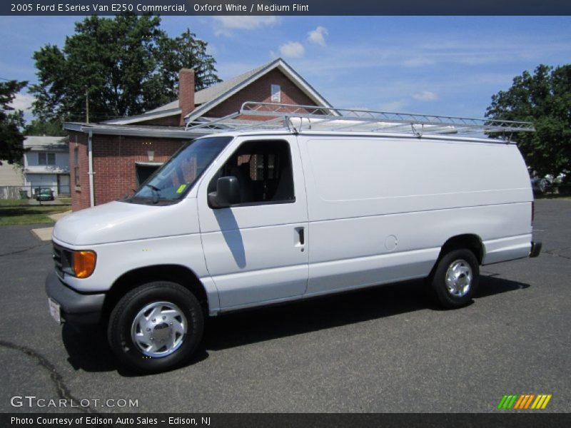  2005 E Series Van E250 Commercial Oxford White