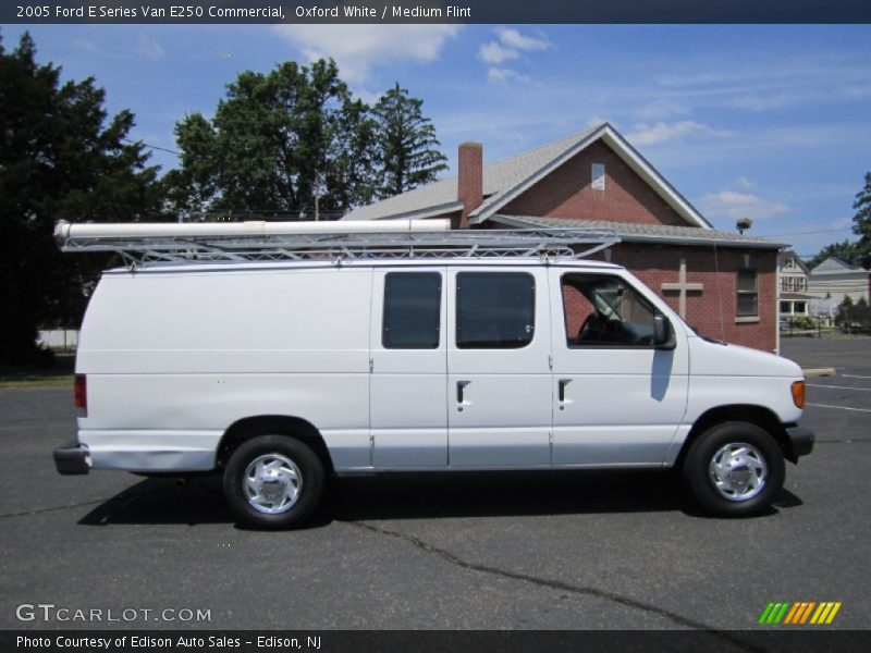 Oxford White / Medium Flint 2005 Ford E Series Van E250 Commercial
