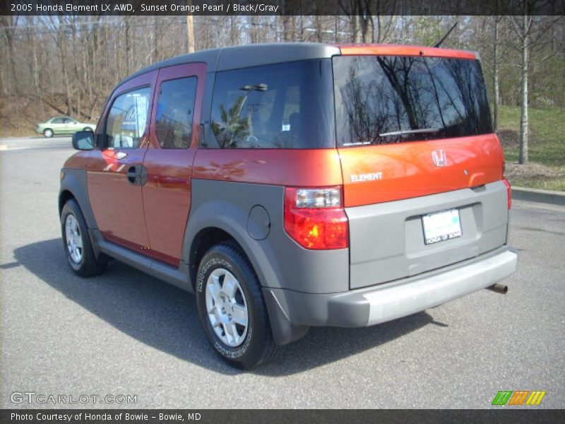 Sunset Orange Pearl / Black/Gray 2005 Honda Element LX AWD