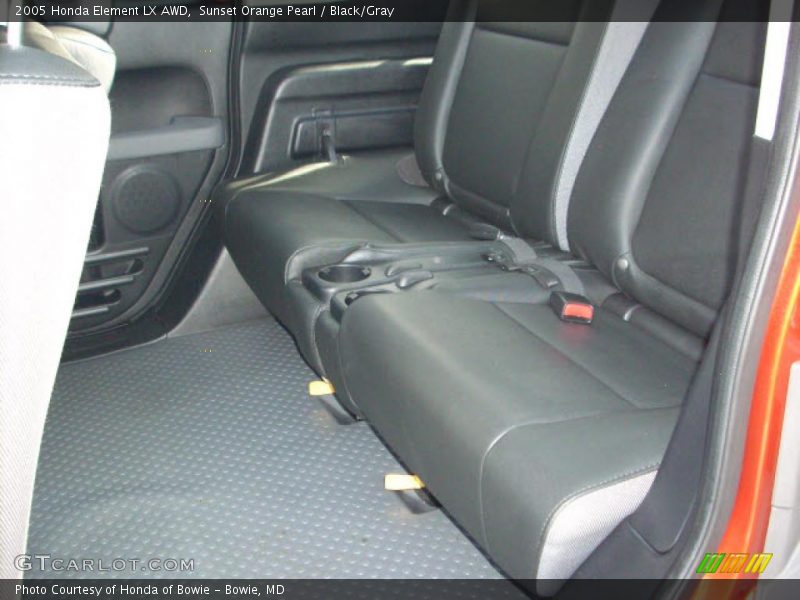 Sunset Orange Pearl / Black/Gray 2005 Honda Element LX AWD