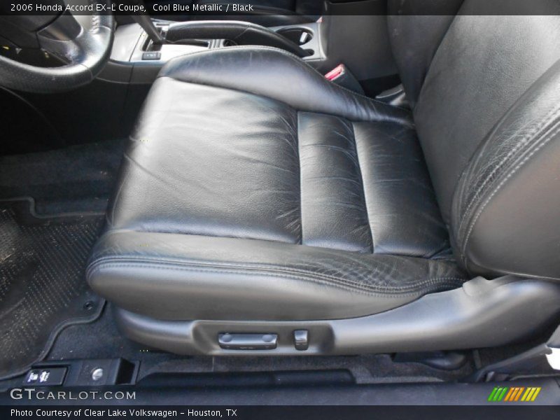 Front Seat of 2006 Accord EX-L Coupe