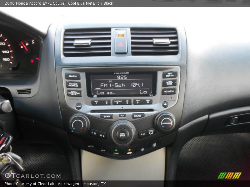 Controls of 2006 Accord EX-L Coupe