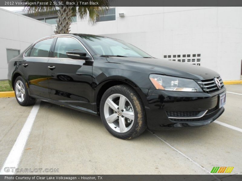Black / Titan Black 2012 Volkswagen Passat 2.5L SE