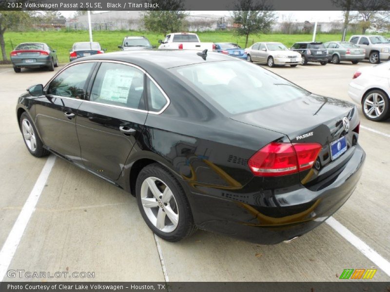 Black / Titan Black 2012 Volkswagen Passat 2.5L SE