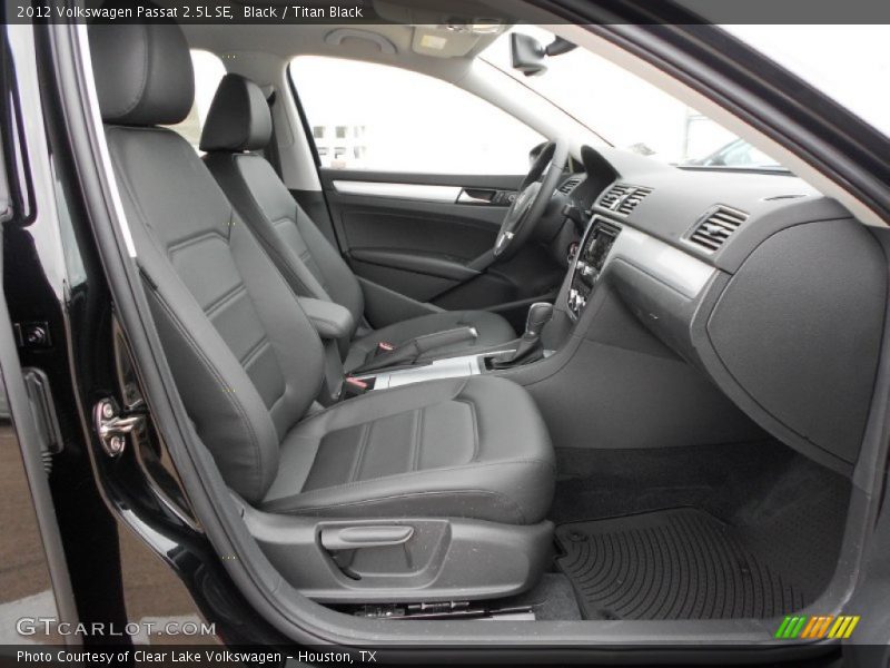 Black / Titan Black 2012 Volkswagen Passat 2.5L SE