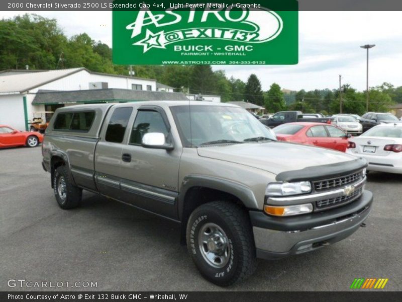 Light Pewter Metallic / Graphite 2000 Chevrolet Silverado 2500 LS Extended Cab 4x4
