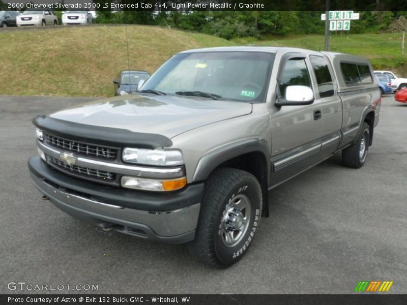 Light Pewter Metallic / Graphite 2000 Chevrolet Silverado 2500 LS Extended Cab 4x4