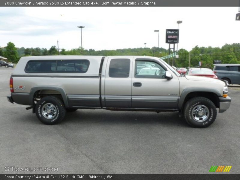 Light Pewter Metallic / Graphite 2000 Chevrolet Silverado 2500 LS Extended Cab 4x4