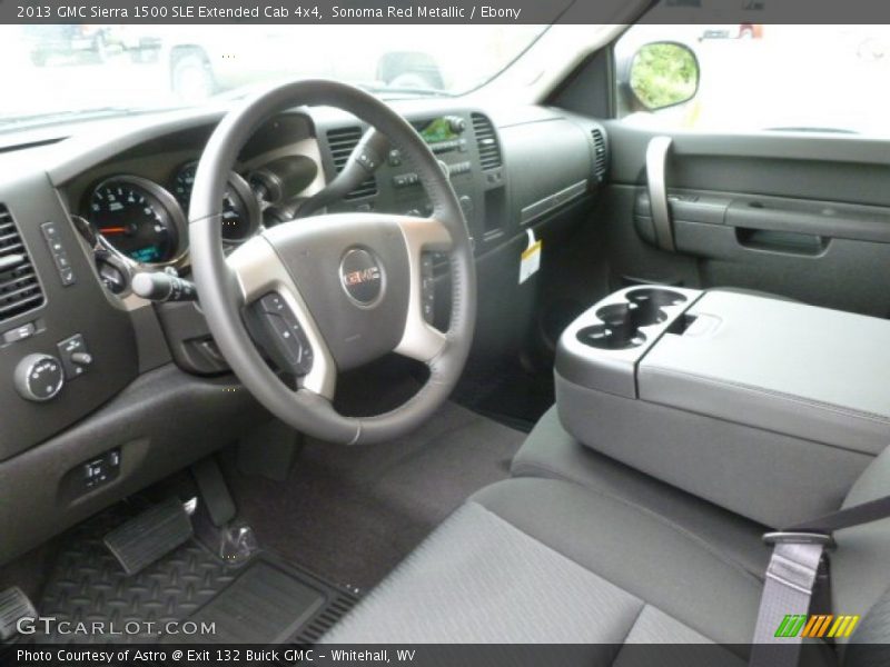 Dashboard of 2013 Sierra 1500 SLE Extended Cab 4x4
