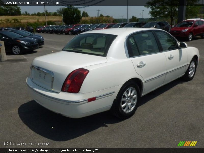 Pearl White / Beige 2008 Kia Amanti