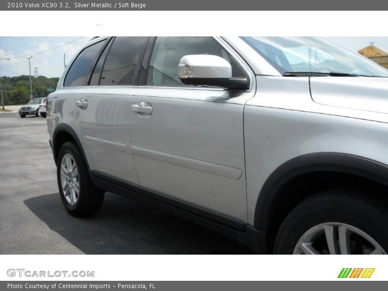 Silver Metallic / Soft Beige 2010 Volvo XC90 3.2