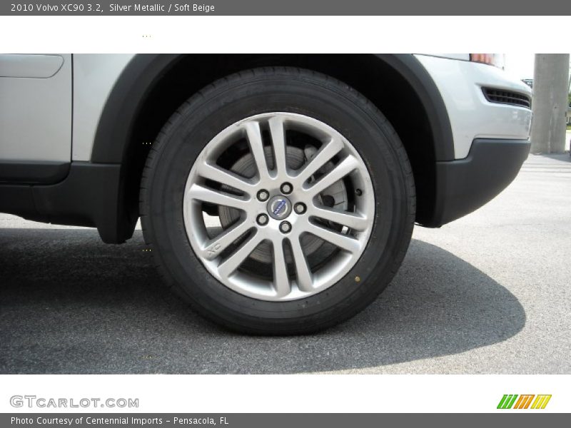 Silver Metallic / Soft Beige 2010 Volvo XC90 3.2
