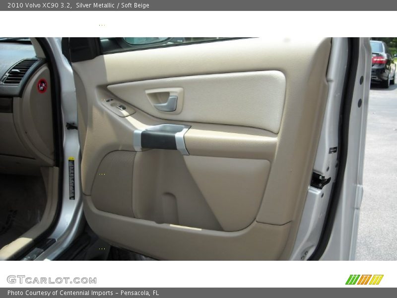 Silver Metallic / Soft Beige 2010 Volvo XC90 3.2