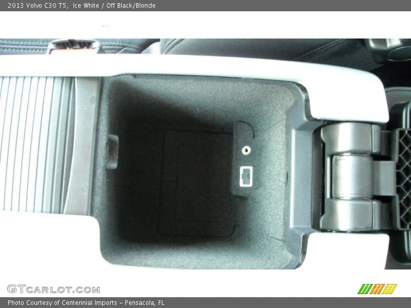 Ice White / Off Black/Blonde 2013 Volvo C30 T5
