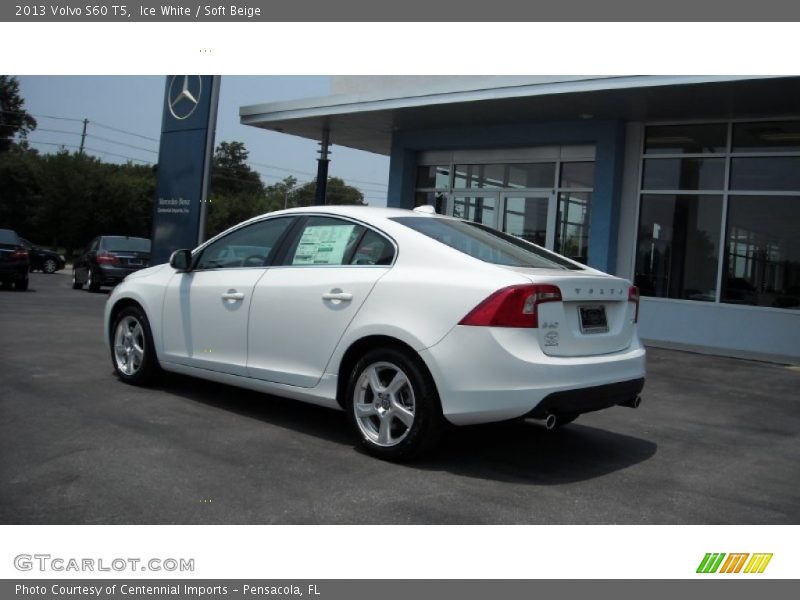 Ice White / Soft Beige 2013 Volvo S60 T5