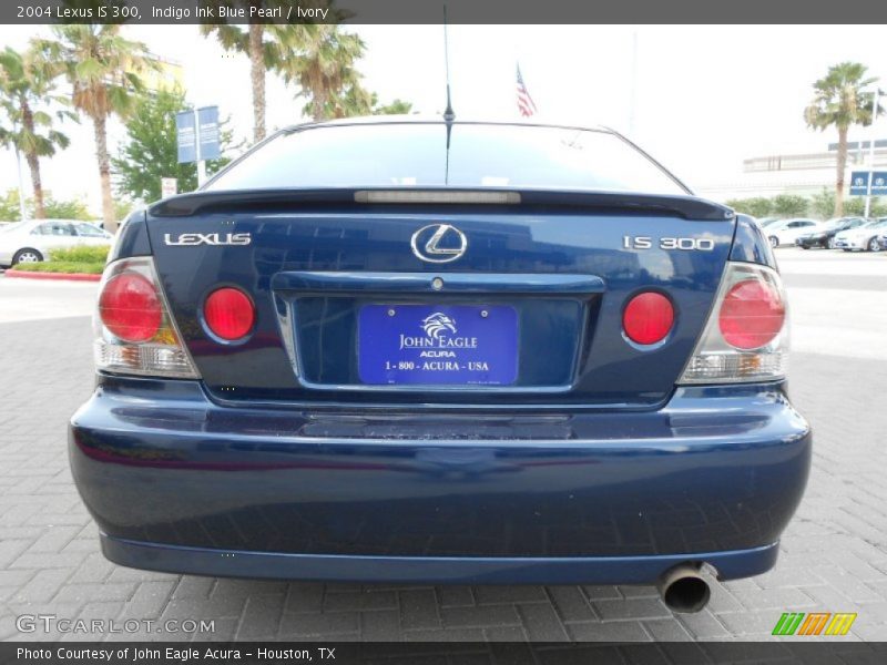 Indigo Ink Blue Pearl / Ivory 2004 Lexus IS 300