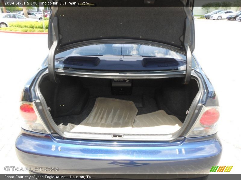 Indigo Ink Blue Pearl / Ivory 2004 Lexus IS 300