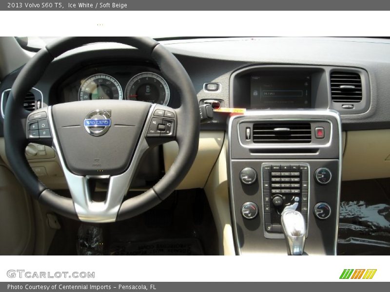 Ice White / Soft Beige 2013 Volvo S60 T5
