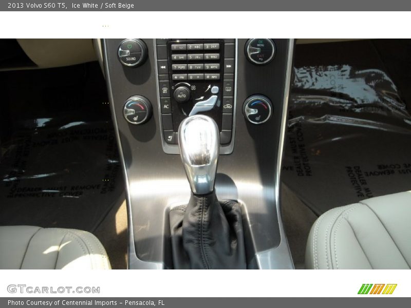 Ice White / Soft Beige 2013 Volvo S60 T5