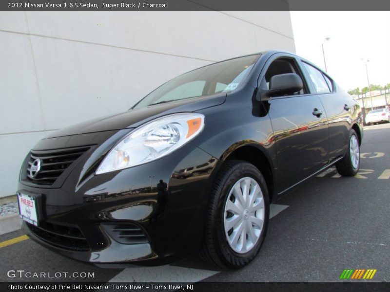 Super Black / Charcoal 2012 Nissan Versa 1.6 S Sedan