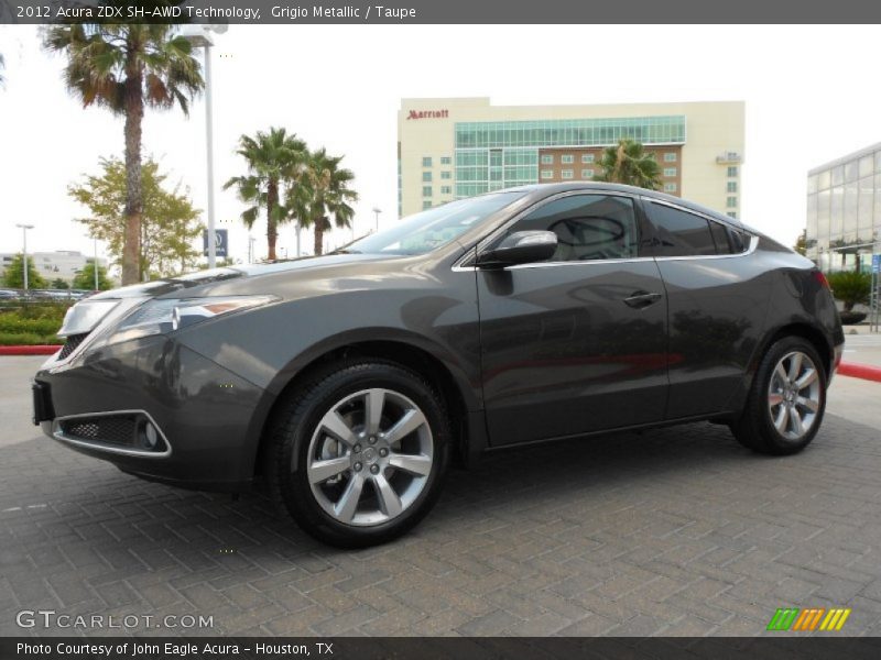 Front 3/4 View of 2012 ZDX SH-AWD Technology