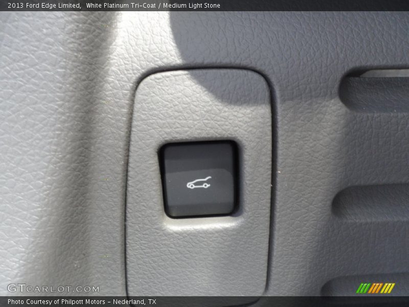 White Platinum Tri-Coat / Medium Light Stone 2013 Ford Edge Limited
