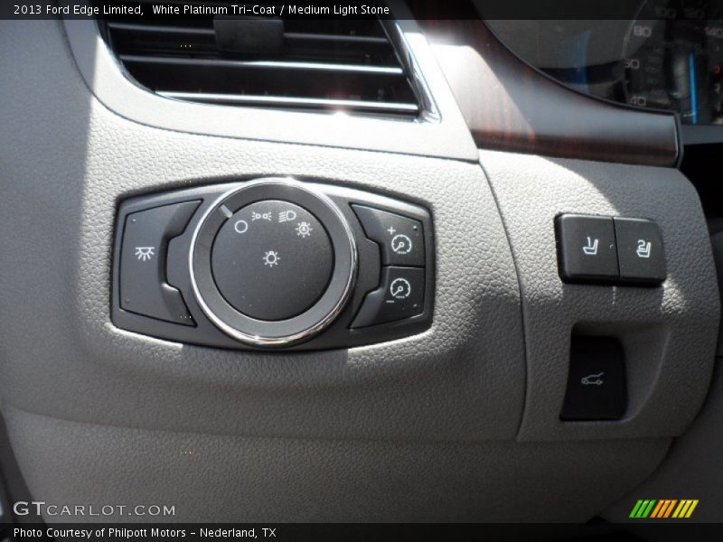 White Platinum Tri-Coat / Medium Light Stone 2013 Ford Edge Limited