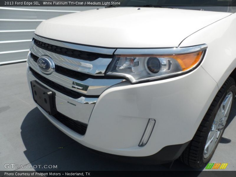 White Platinum Tri-Coat / Medium Light Stone 2013 Ford Edge SEL