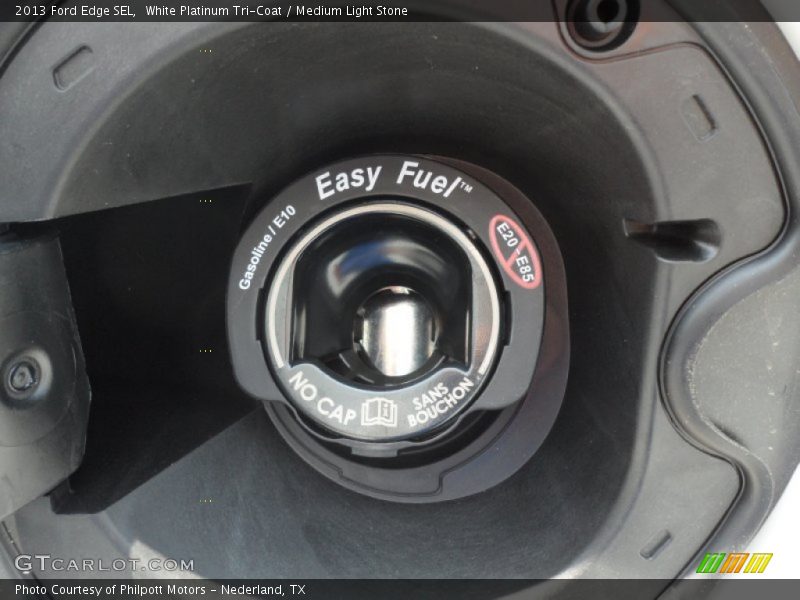 White Platinum Tri-Coat / Medium Light Stone 2013 Ford Edge SEL