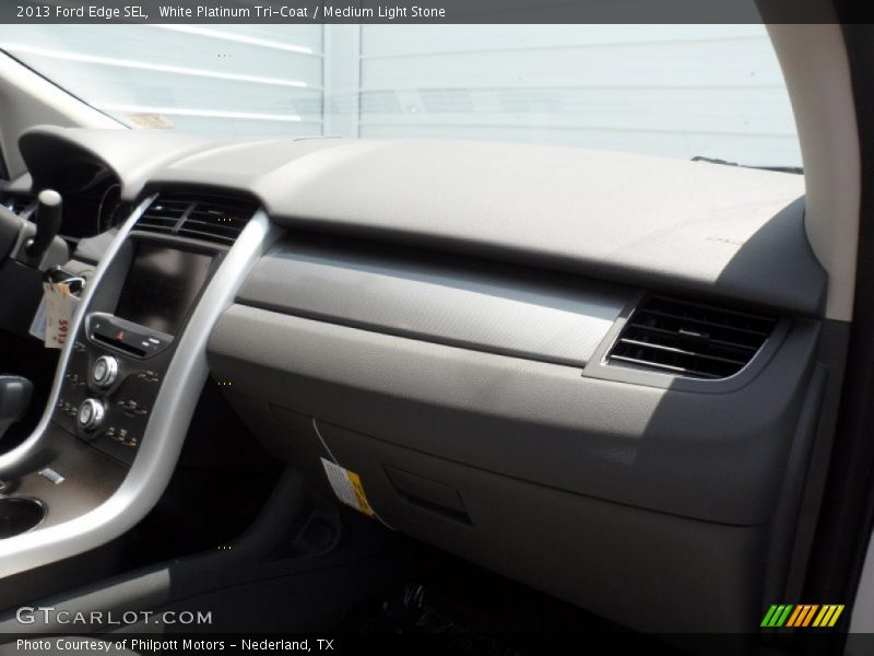 White Platinum Tri-Coat / Medium Light Stone 2013 Ford Edge SEL