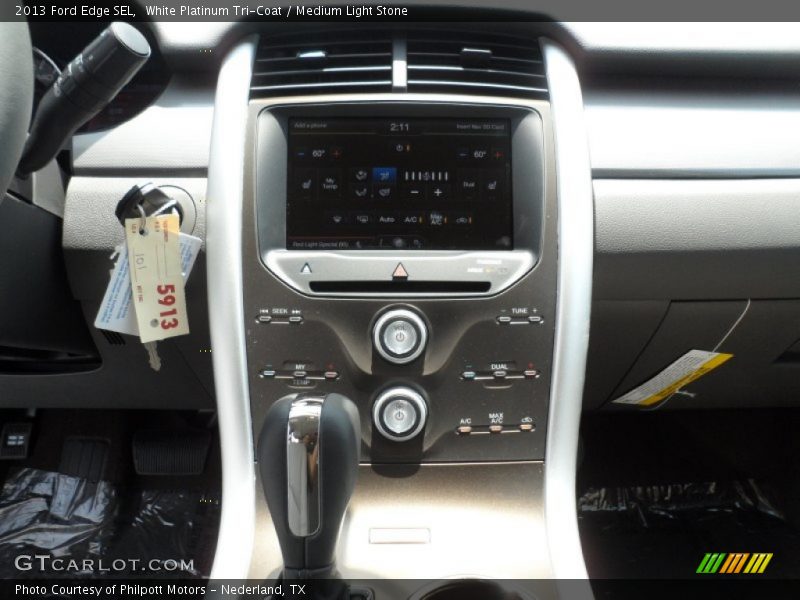 White Platinum Tri-Coat / Medium Light Stone 2013 Ford Edge SEL