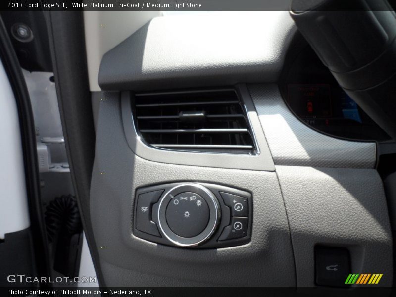 White Platinum Tri-Coat / Medium Light Stone 2013 Ford Edge SEL