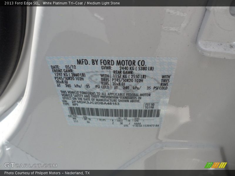 White Platinum Tri-Coat / Medium Light Stone 2013 Ford Edge SEL