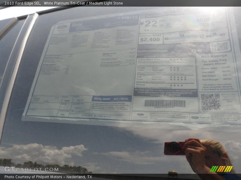 White Platinum Tri-Coat / Medium Light Stone 2013 Ford Edge SEL