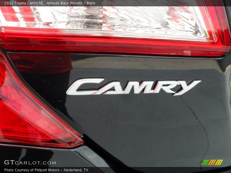 Attitude Black Metallic / Black 2012 Toyota Camry SE